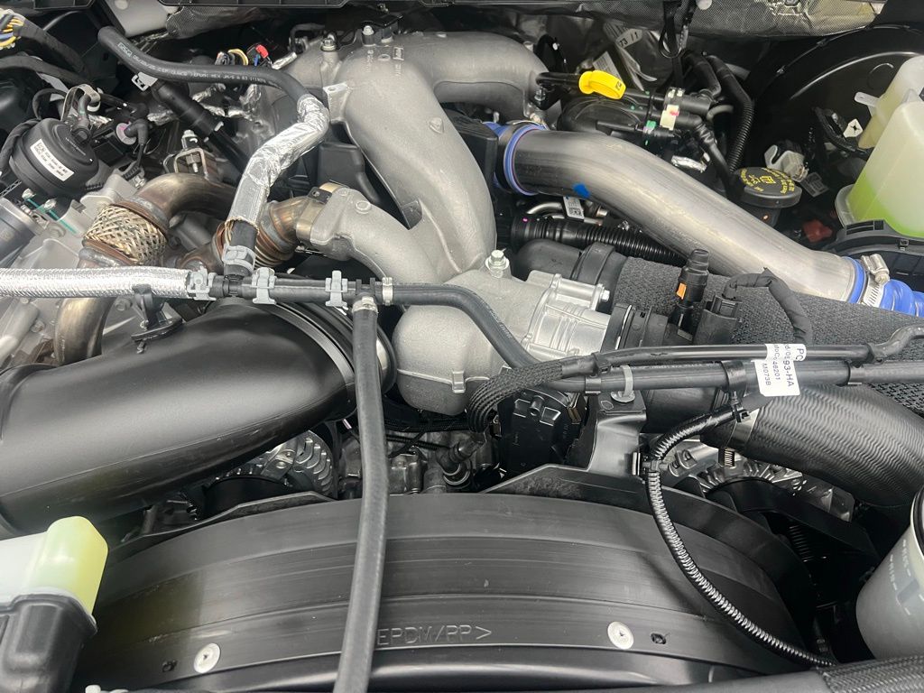2025 Ford F-250 photo 28