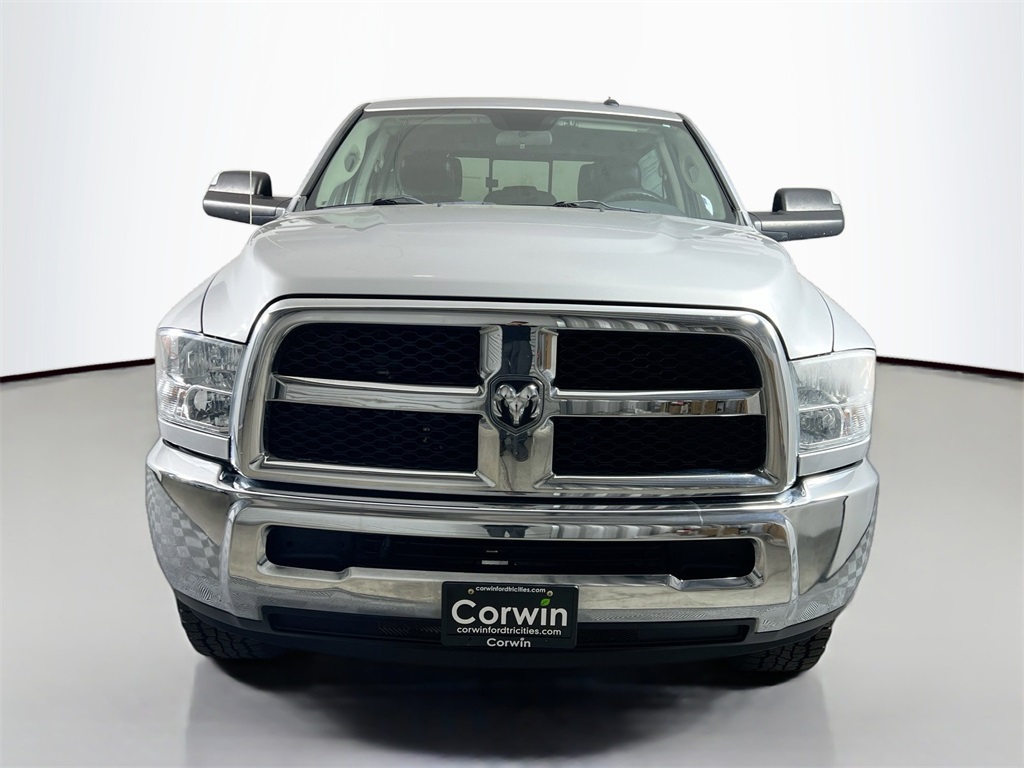 2014 Ram 2500 Tradesman photo 3