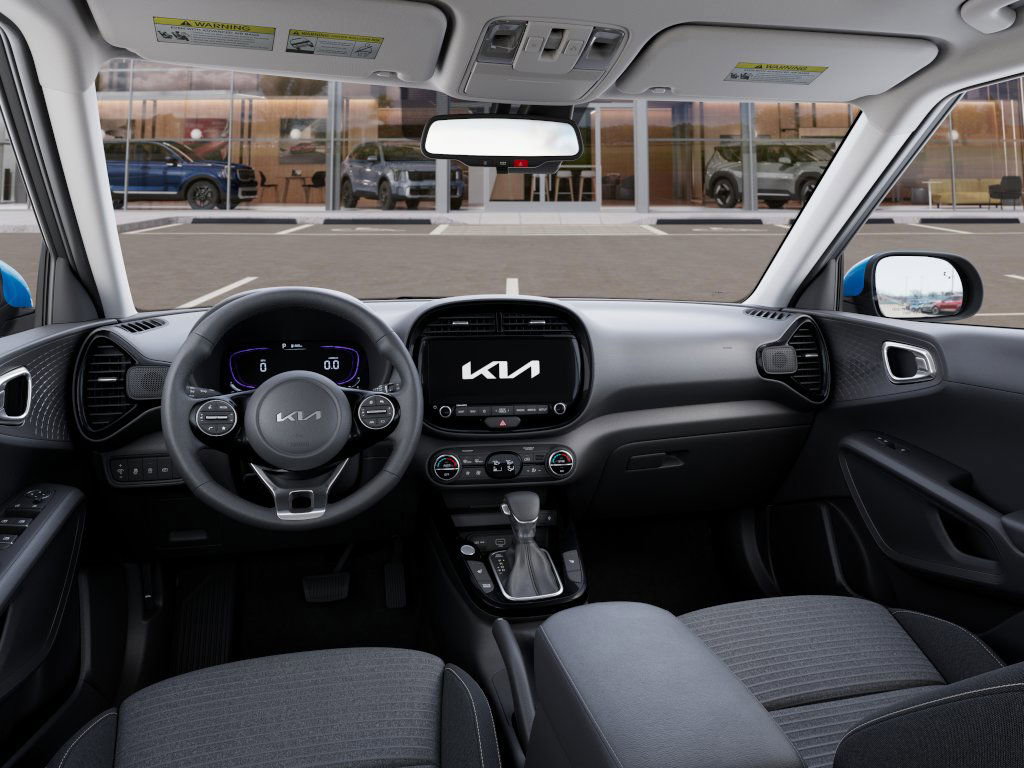 2025 Kia Soul EX photo 13