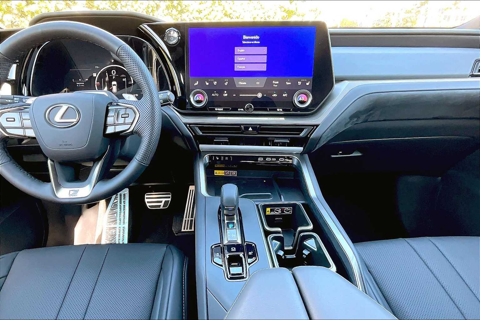2026 Lexus TX 500h F SPORT Performance Premium photo 4