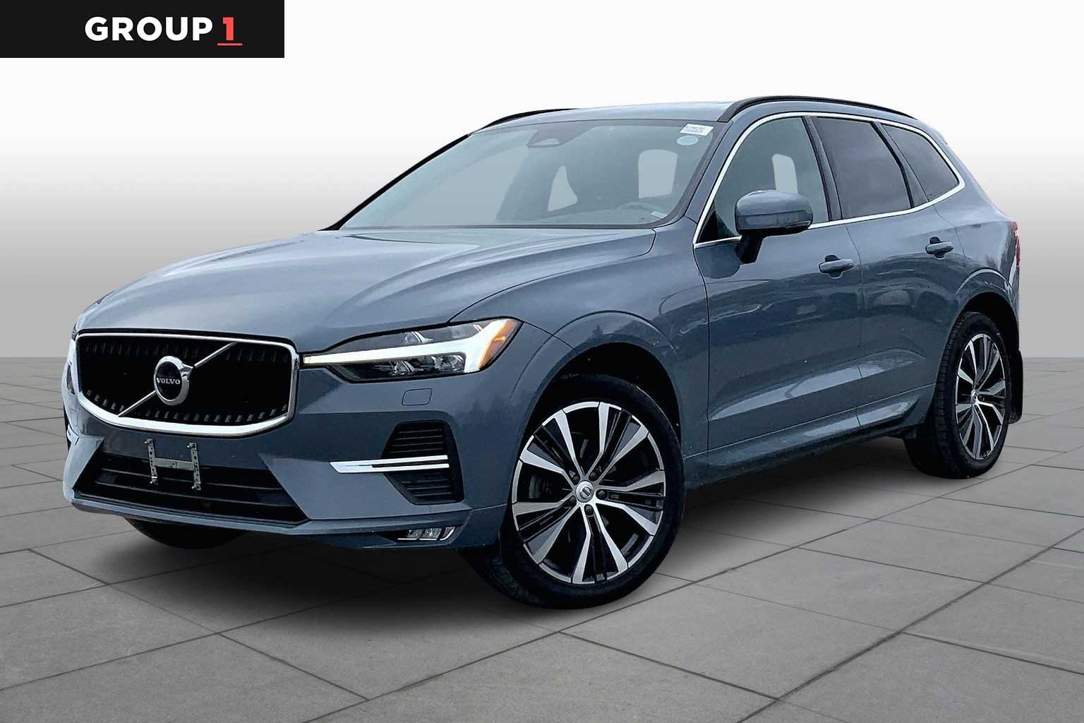 Pre-Owned 2022 Volvo XC60 Momentum B5 AWD in Danvers #N1091480