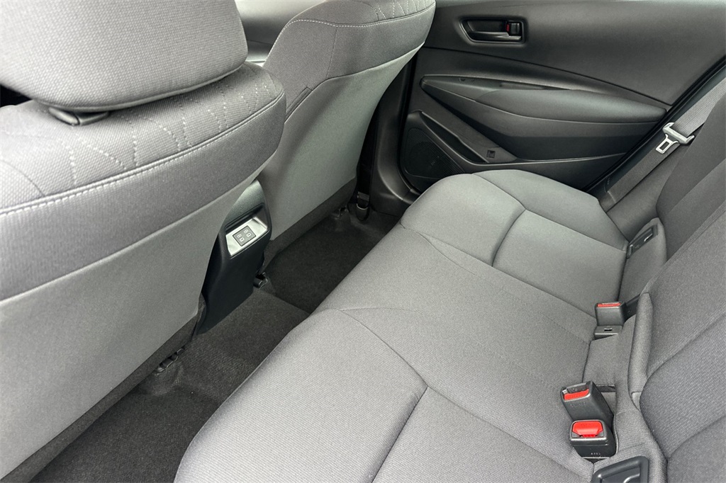 2024 Toyota Corolla LE photo 10