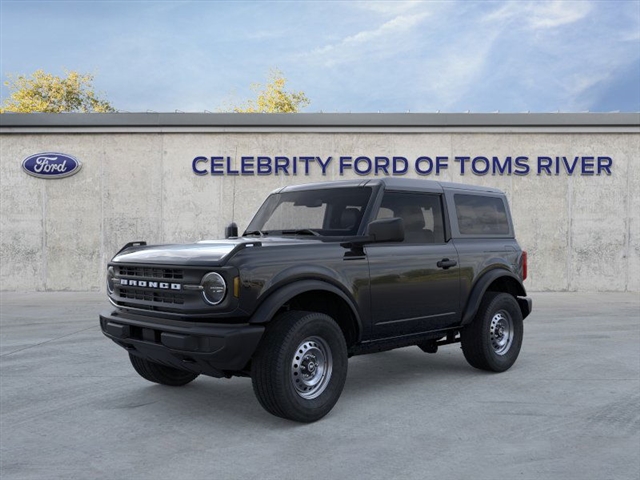 2025 Ford Bronco 2-Door Base's photo