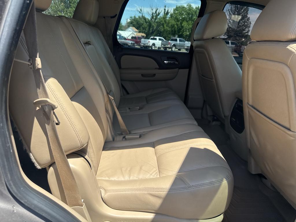 2012 Chevrolet Tahoe LT photo 16