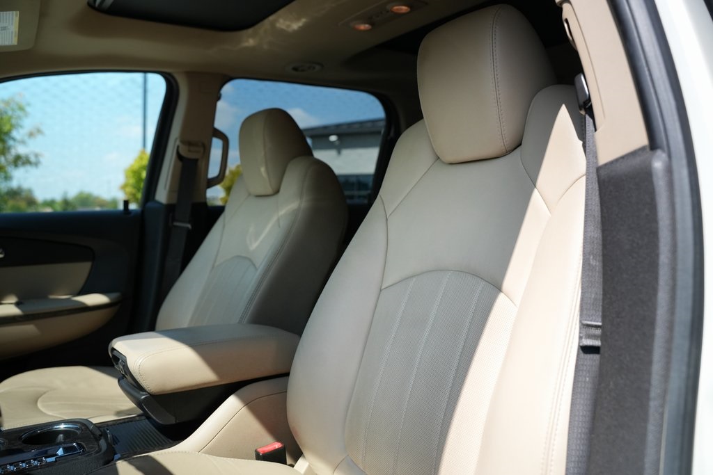 2012 Gmc Acadia Denali photo 17