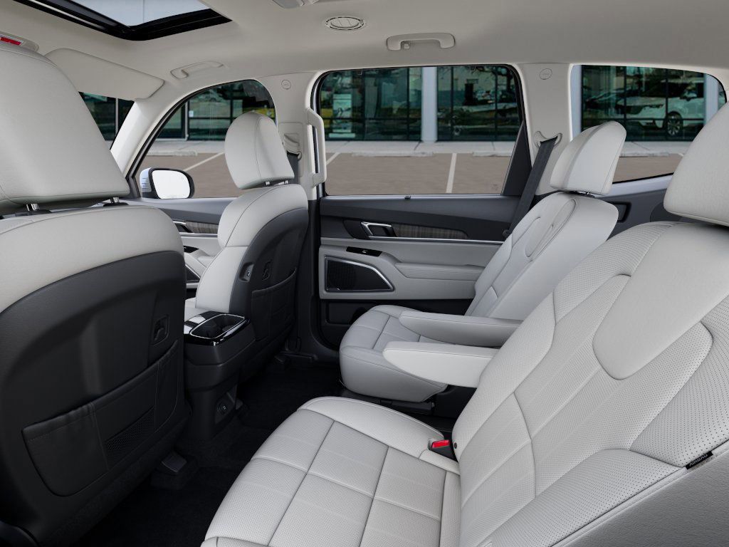 2025 Kia Telluride EX photo 15