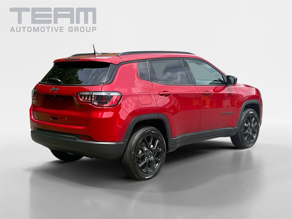 2025 Jeep Compass Latitude photo 7