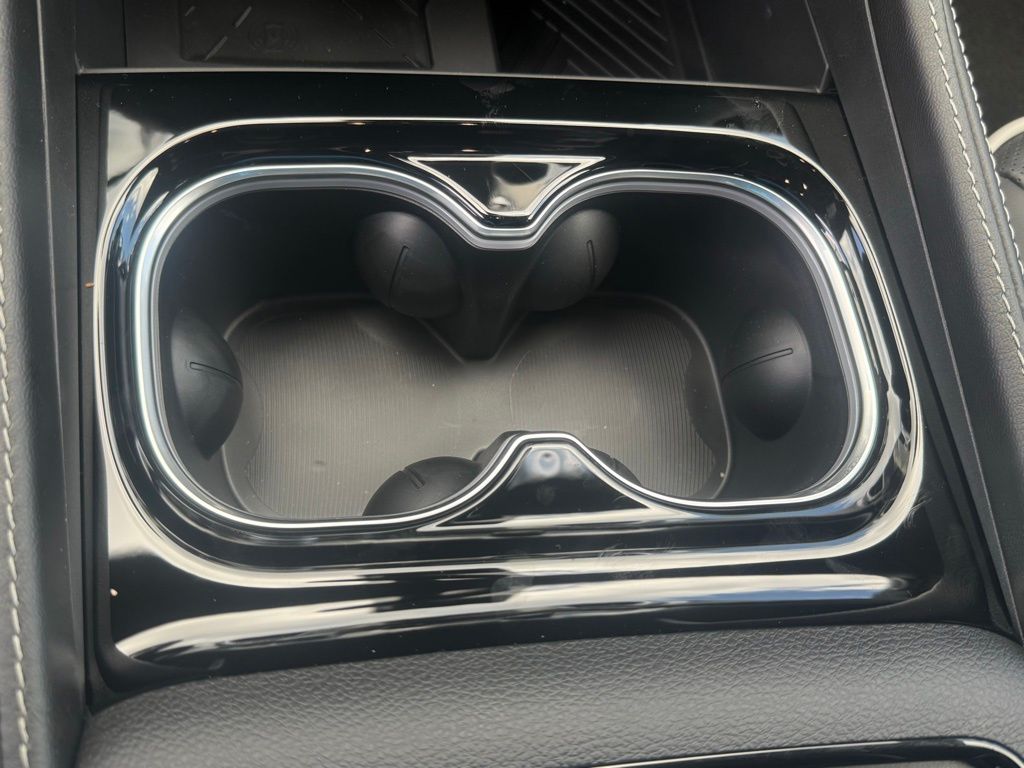 2026 Chrysler Pacifica Limited photo 14