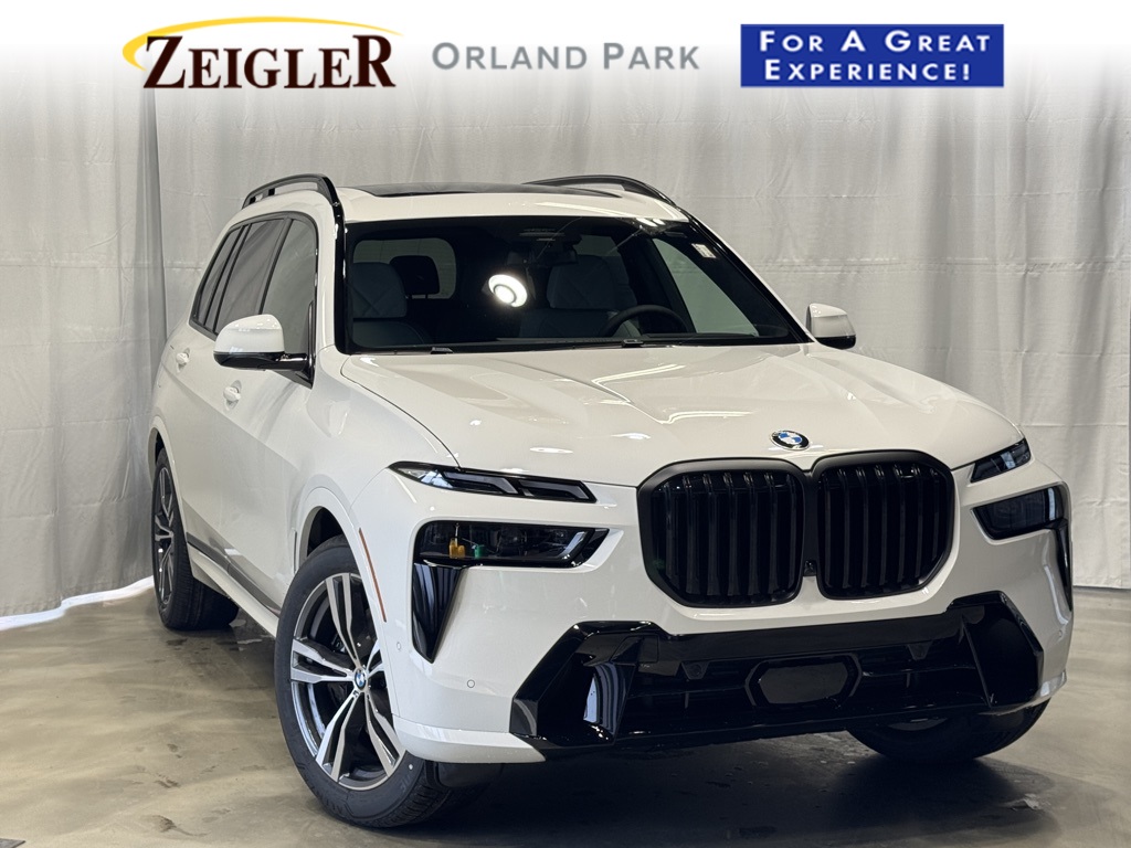 2026 BMW X7 40i's photo