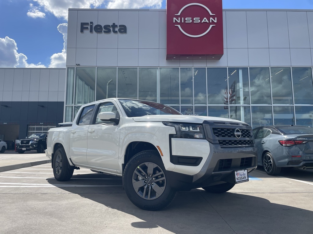 2026 Nissan Frontier SV's photo