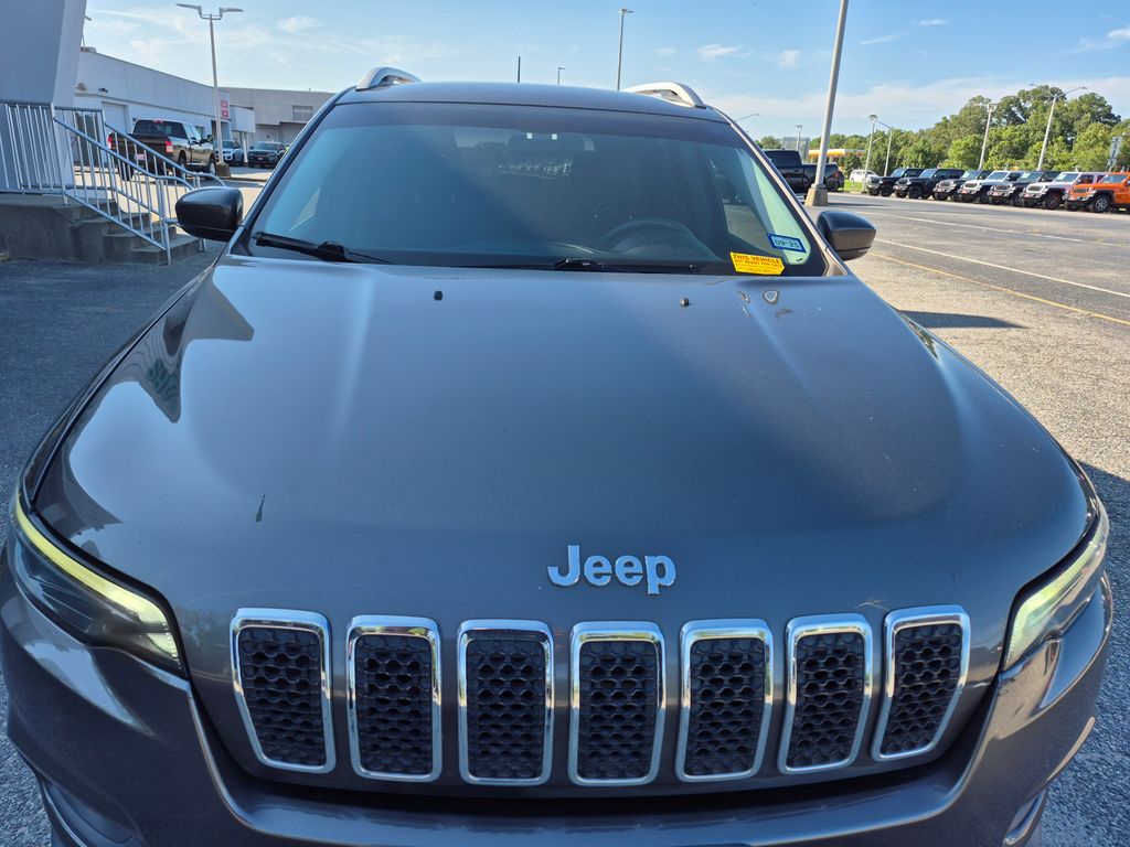 2020 Jeep Cherokee Latitude photo 5