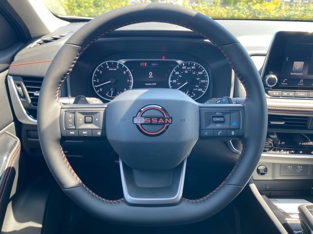 2026 Nissan Rogue SV photo 11