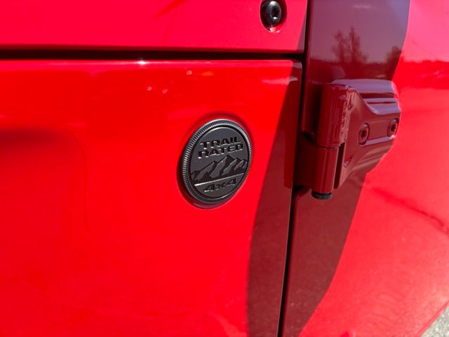 2025 Jeep Gladiator Sport S photo 10