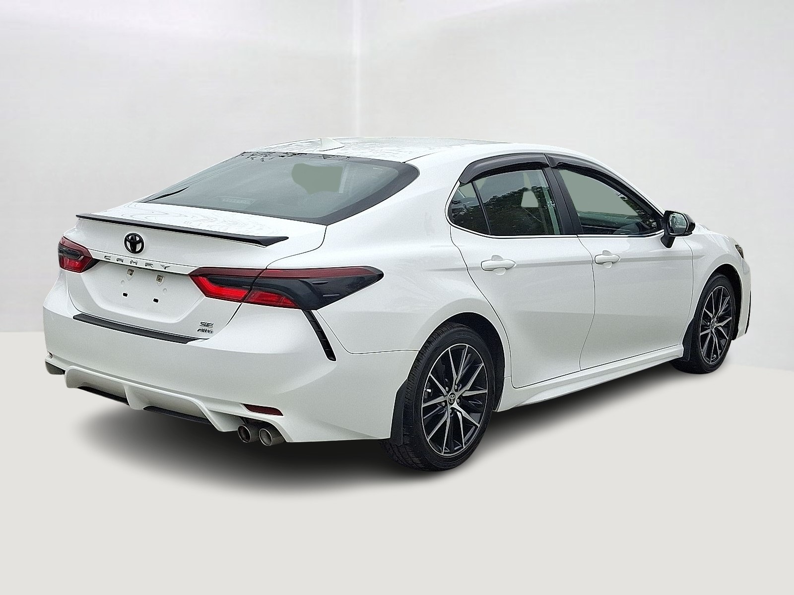 2023 Toyota Camry SE photo 4