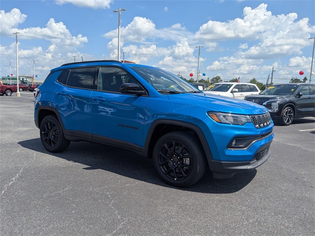 2025 Jeep Compass Latitude's photo