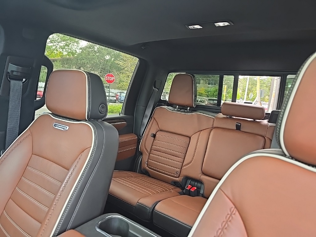 2024 Gmc Sierra HD Denali Ultimate photo 31