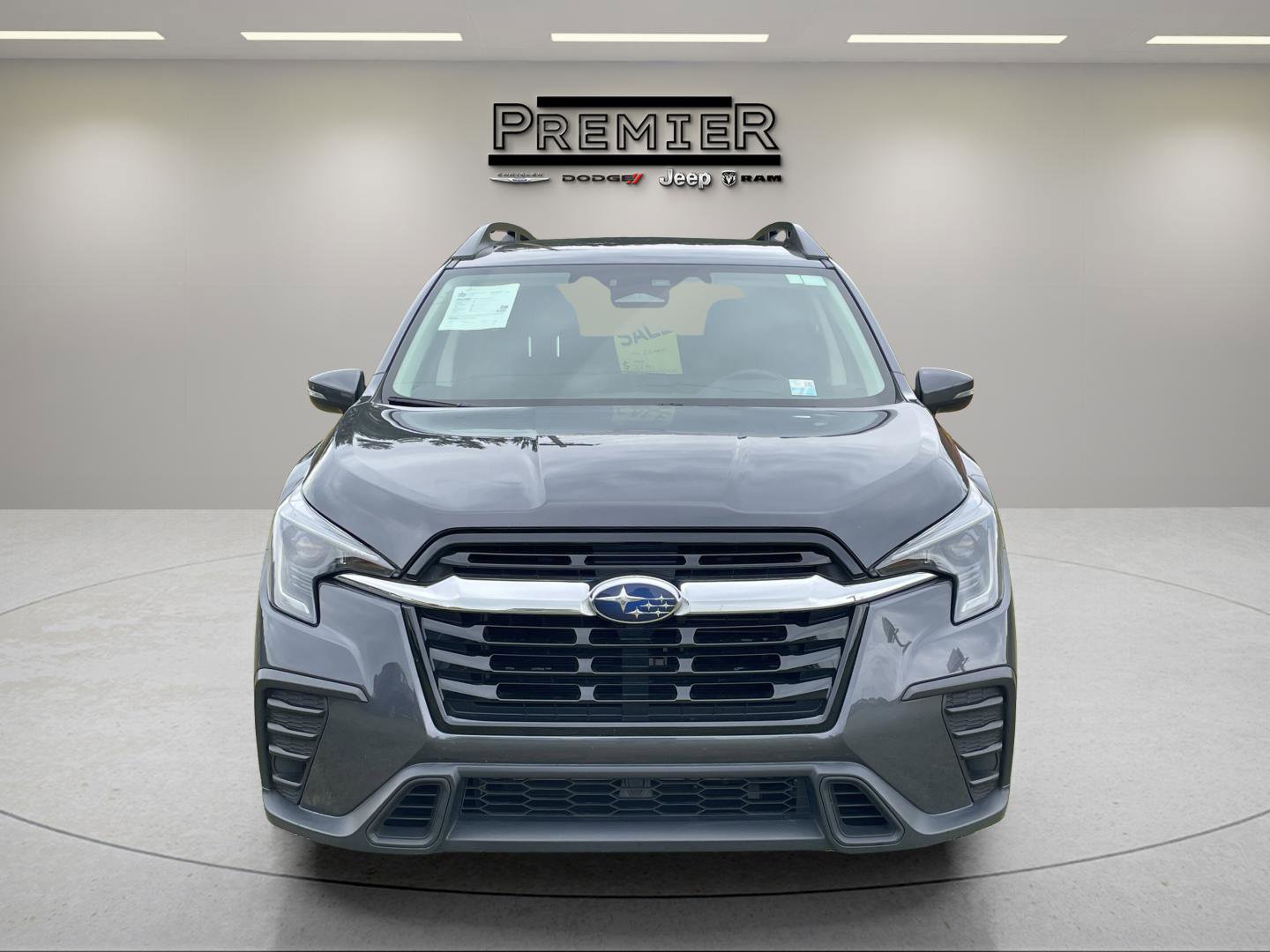 2023 Subaru Ascent Premium photo 3