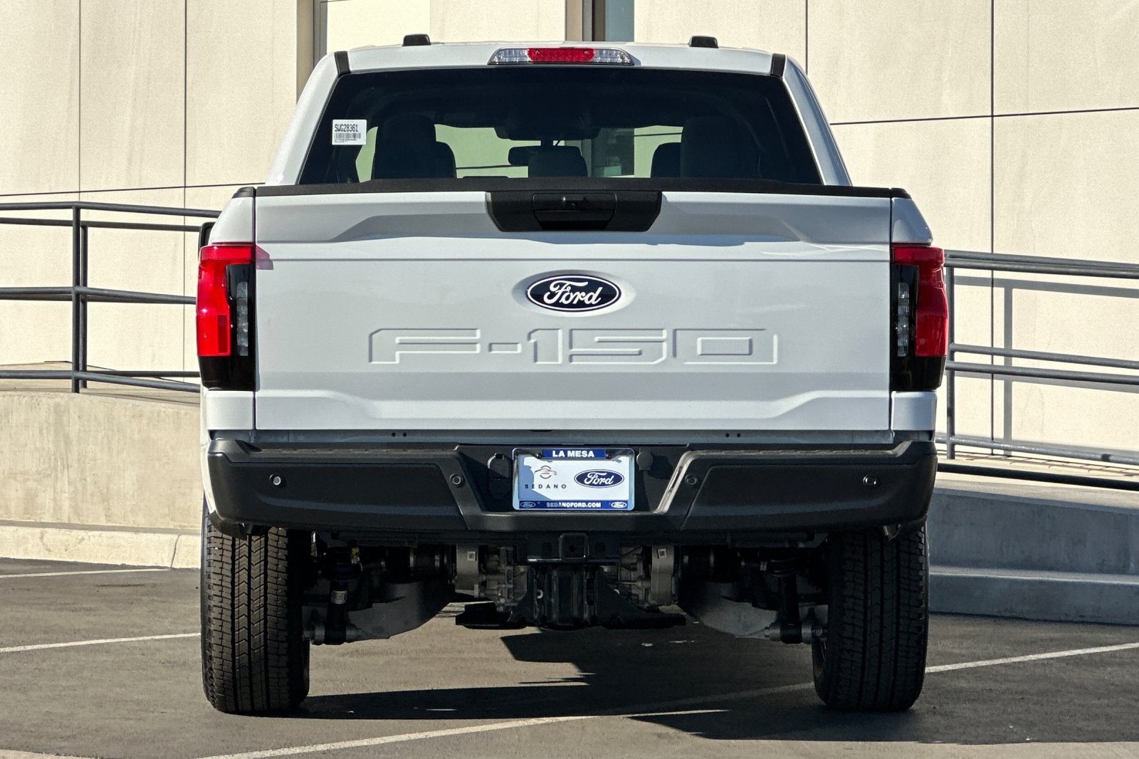 2025 Ford F-150 Lightning photo 4