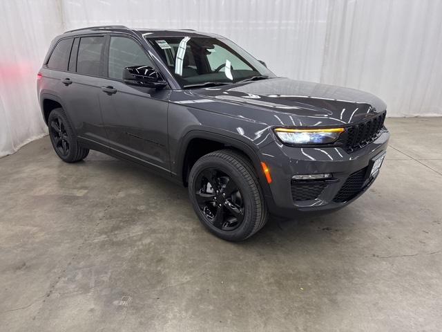 2025 Jeep Grand Cherokee Limited's photo