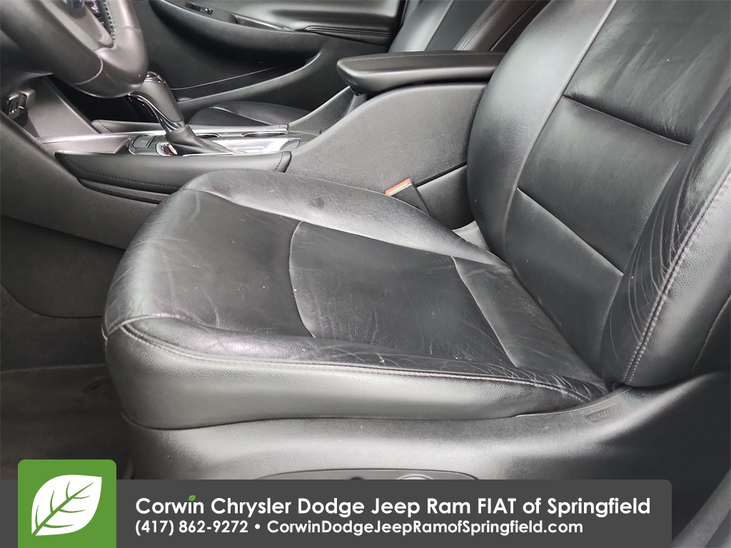 2017 Chevrolet Malibu 1LT photo 18