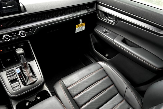 2026 Honda CR-V Hybrid Sport-L photo 17