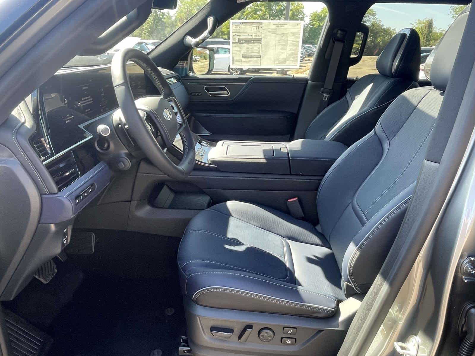 2026 Infiniti QX80 Sensory photo 10