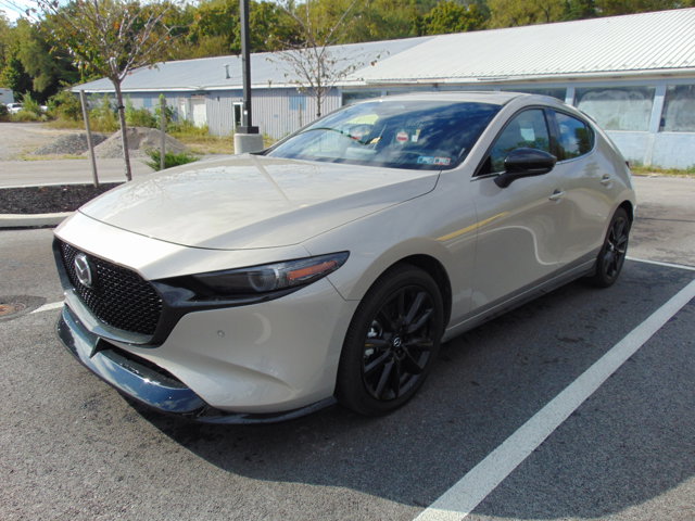 2025 Mazda Mazda3 Hatchback 2.5 Turbo Premium Plus photo 3