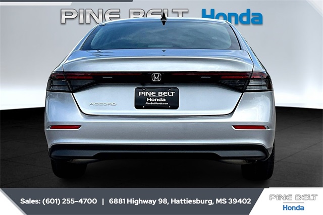 2025 Honda Accord SE photo 4