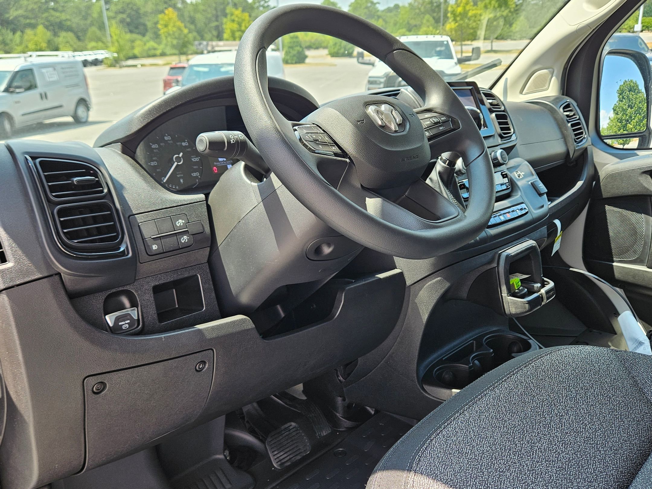 2025 Ram ProMaster 1500 photo 6