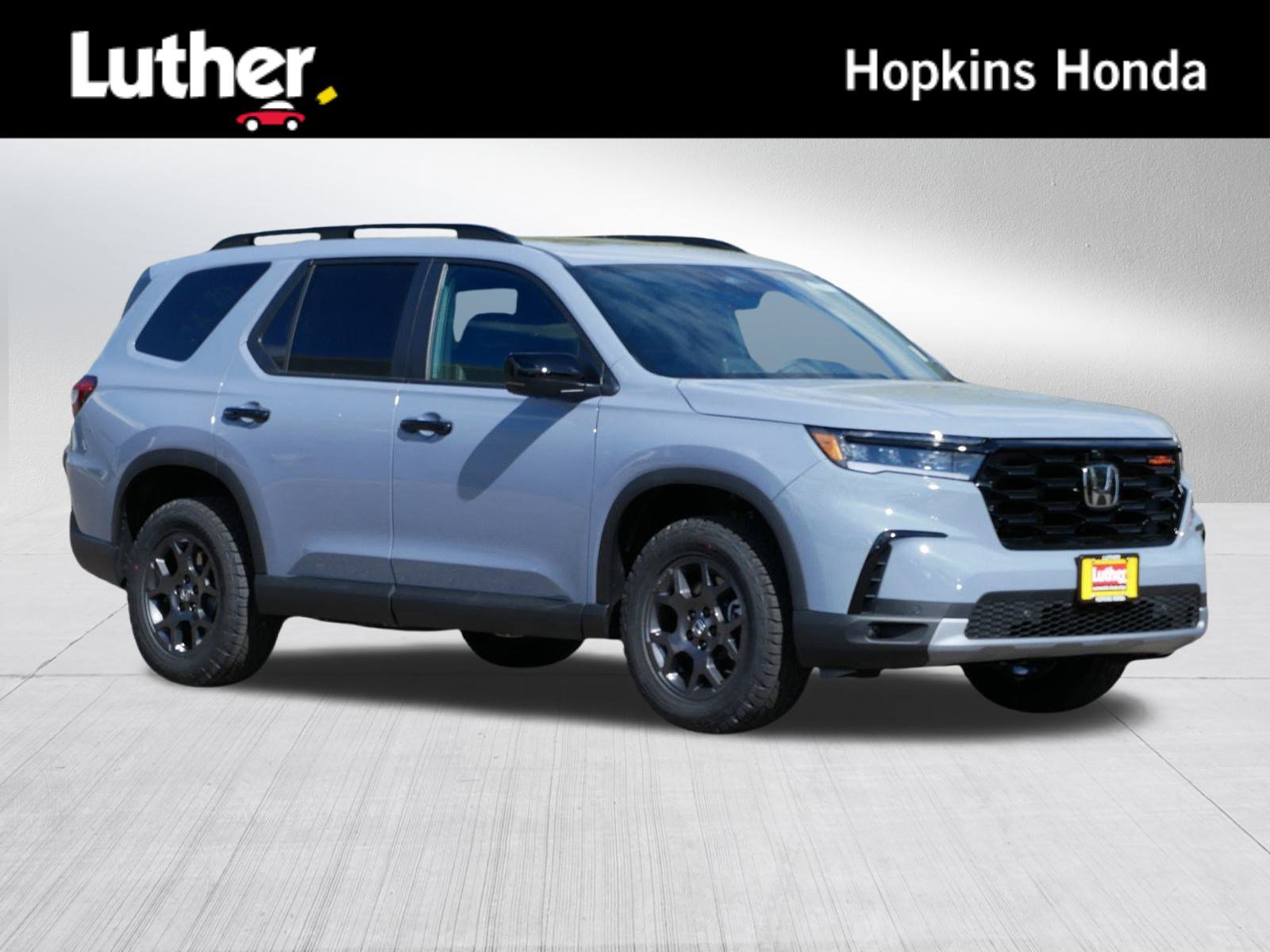 2025 Honda Pilot TrailSport's photo