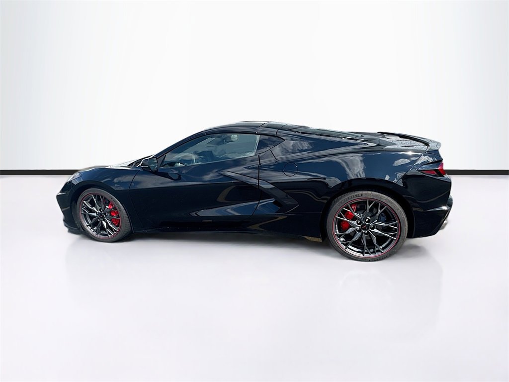 2024 Chevrolet Corvette Stingray 2LT photo 5