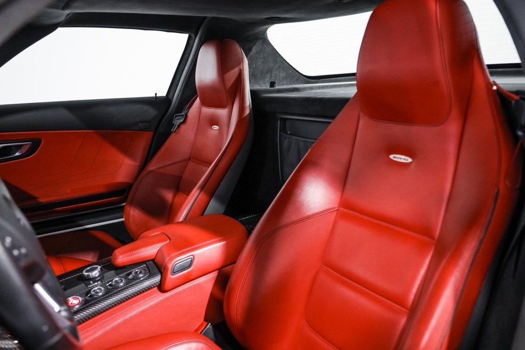2011 Mercedes Benz SLS AMG photo 46