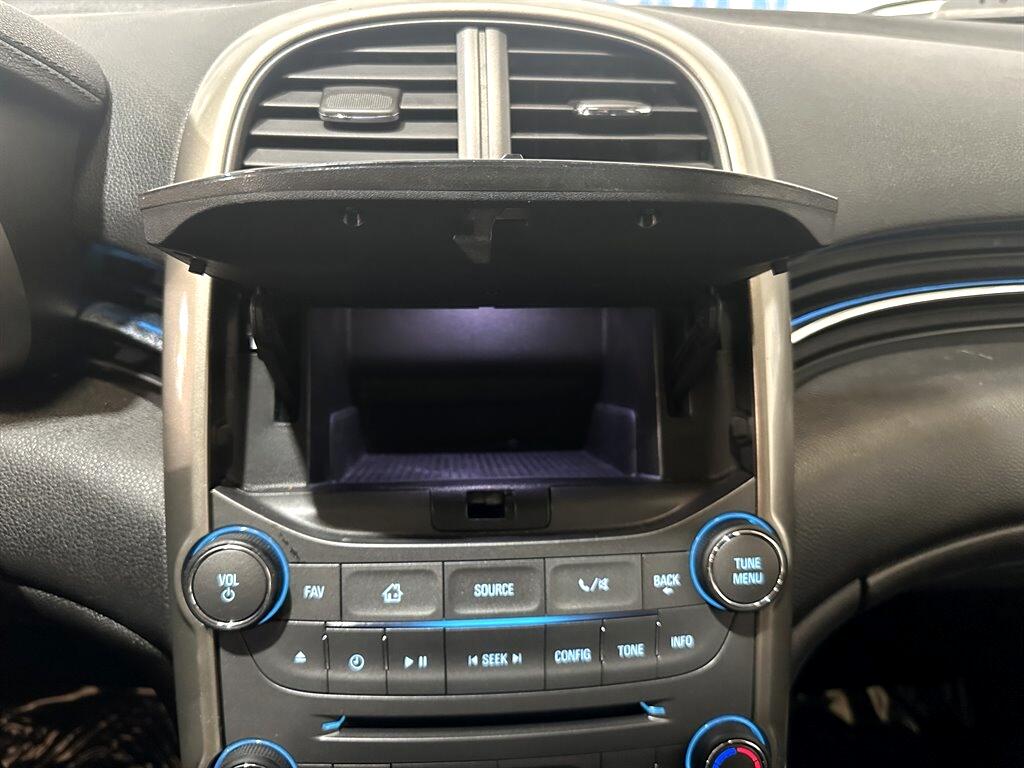 2013 Chevrolet Malibu LTZ photo 20