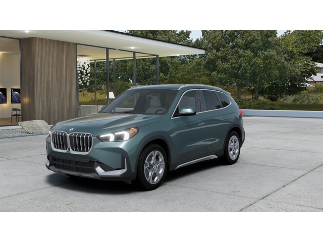2026 BMW X1 28i's photo