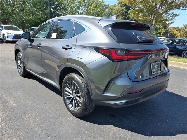 2026 Lexus NX 350 photo 3