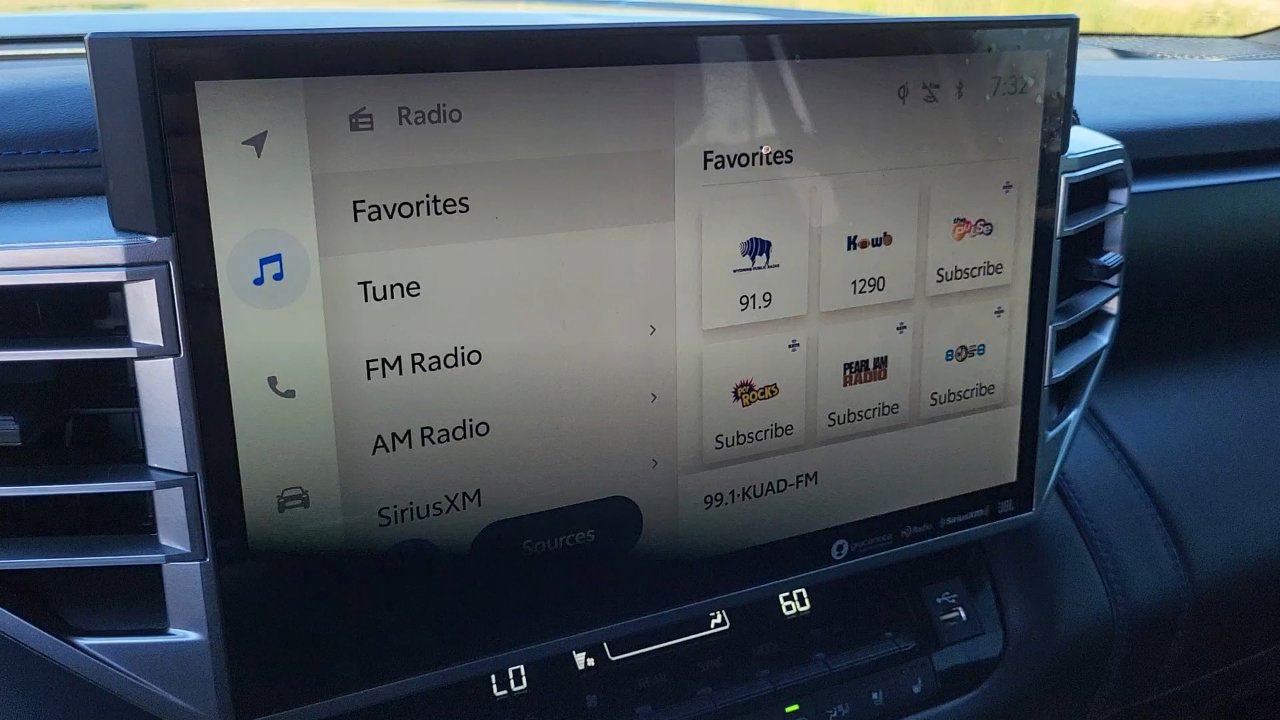 2023 Toyota Sequoia Platinum photo 15