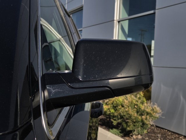 2016 Chevrolet Tahoe LS photo 14