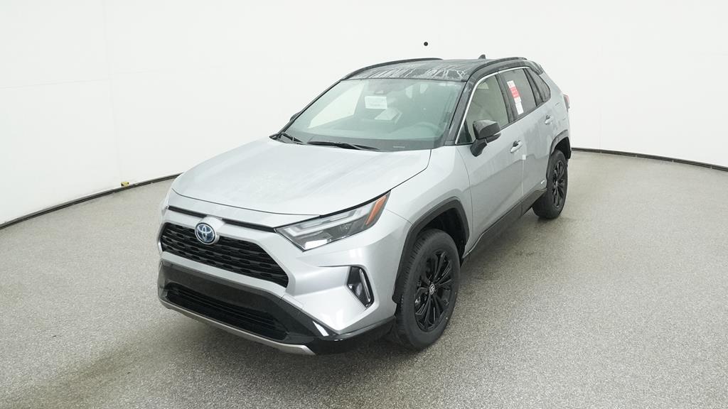 2024 Toyota RAV4 Hybrid XSE photo 4