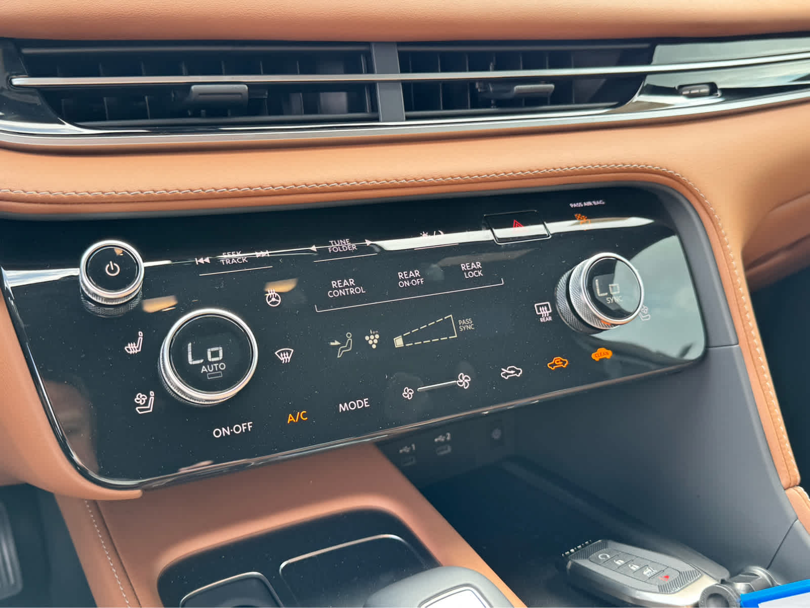 2026 INFINITI QX60 AUTOGRAPH - Photo 13