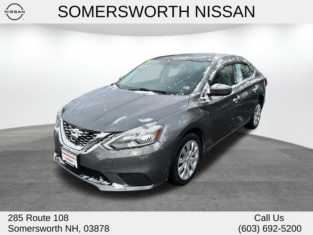 2017 Nissan Sentra S's photo