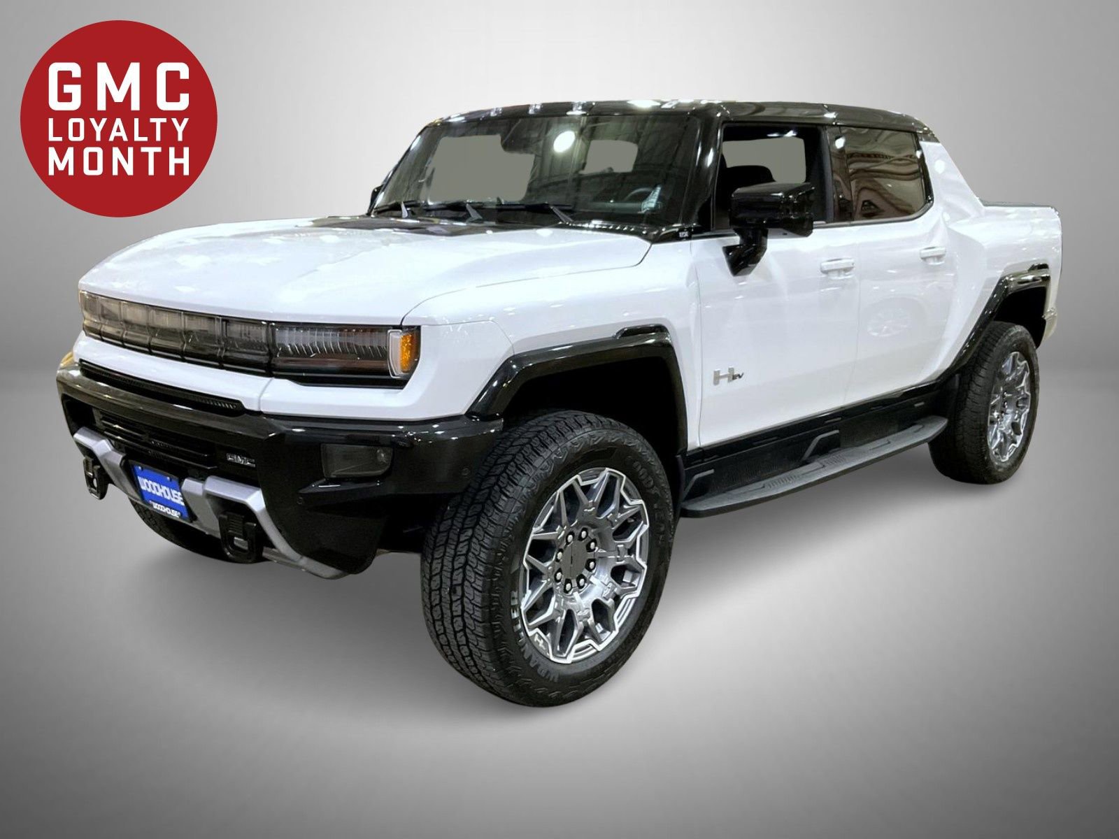 2026 GMC HUMMER EV 2X's photo