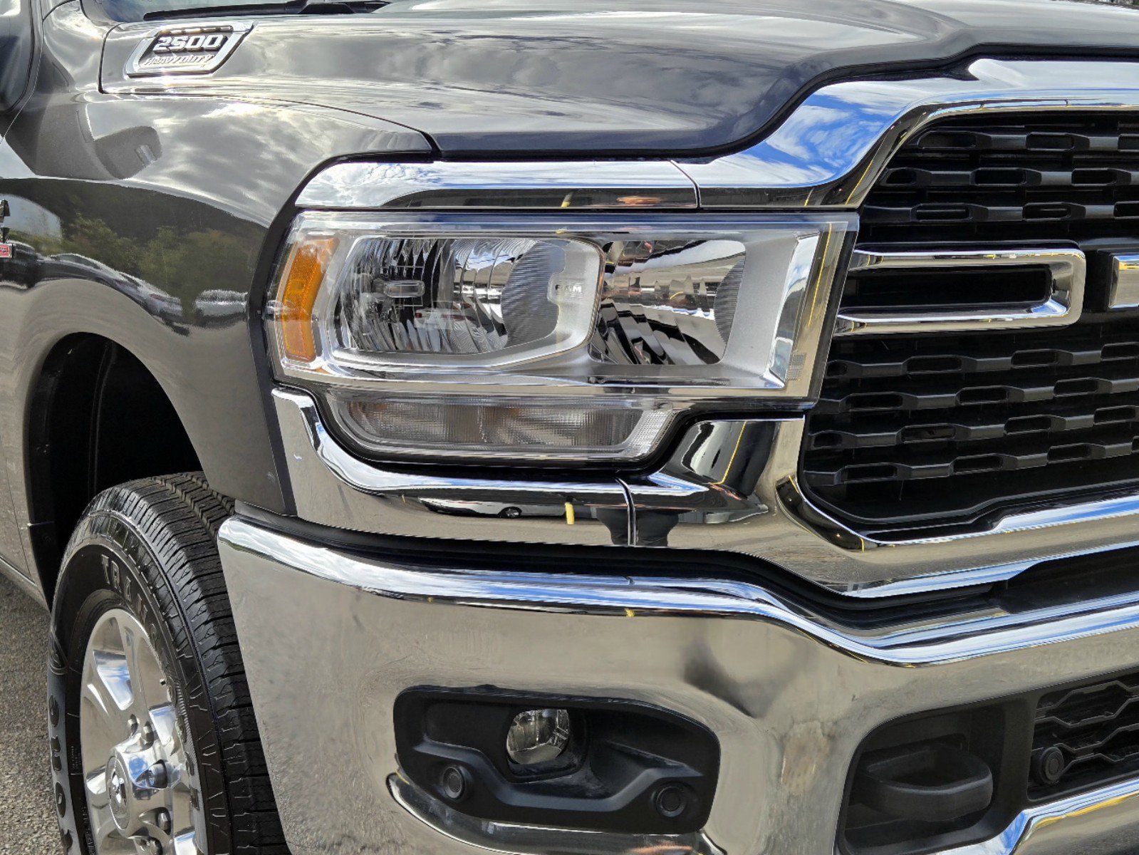 2024 Ram 2500 Big Horn photo 9