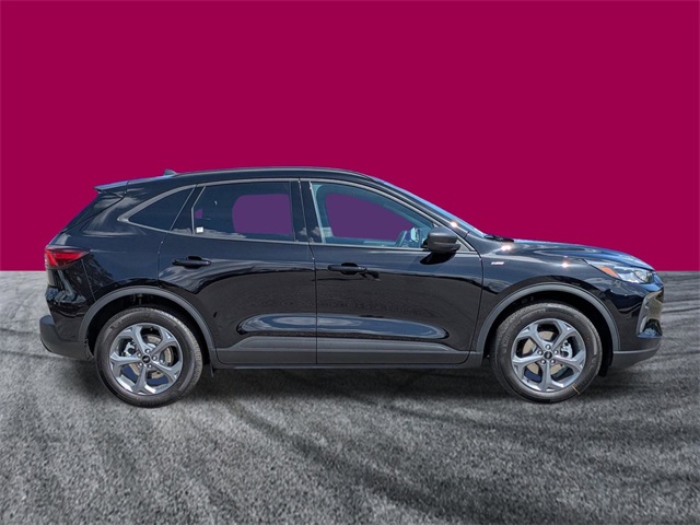 2025 Ford Escape ST-Line photo 3