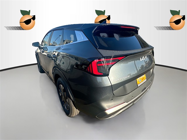 2026 Kia Sportage Hybrid LX photo 5