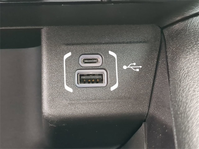 2025 Jeep Compass North Edition Latitude photo 15