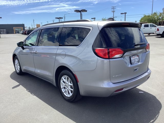 2021 Chrysler Voyager LXi photo 19