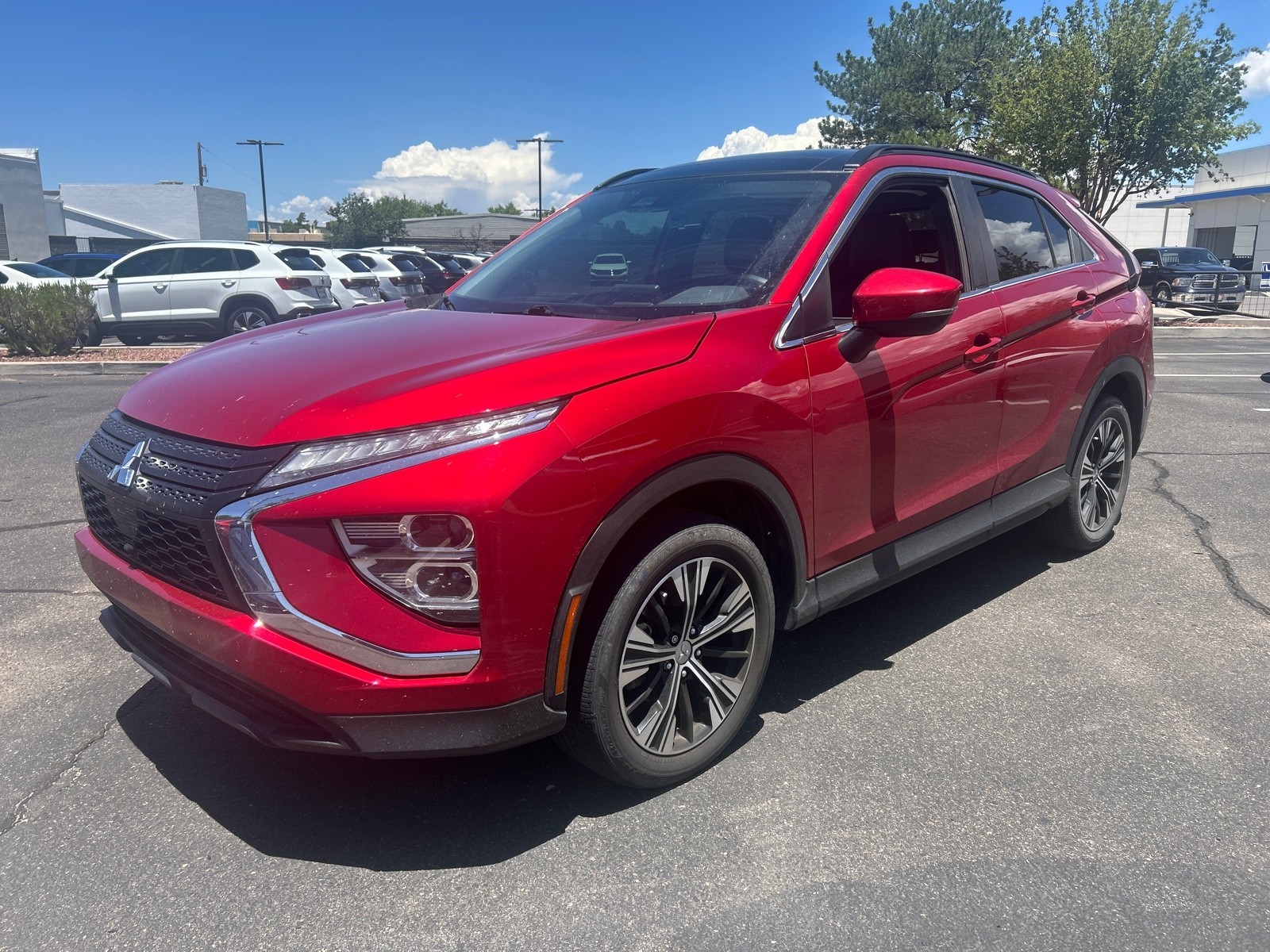 Used 2022 Red Diamond Mitsubishi SE image 1