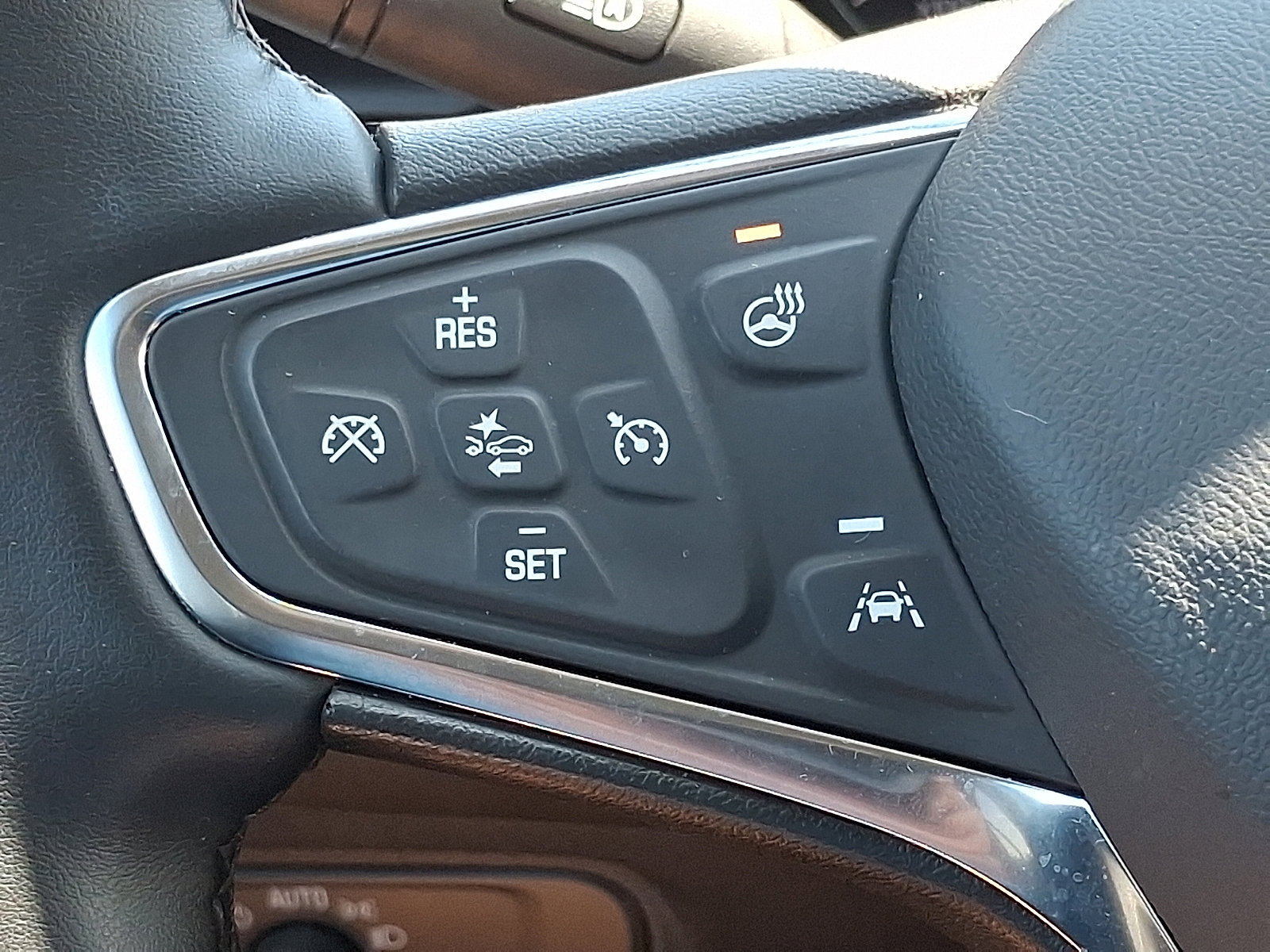 2024 Chevrolet Equinox LT photo 18