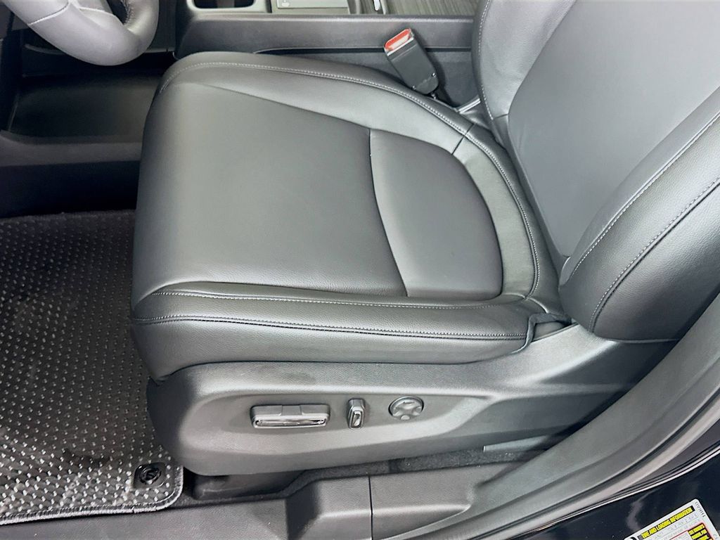 2026 Honda Odyssey EX-L photo 19