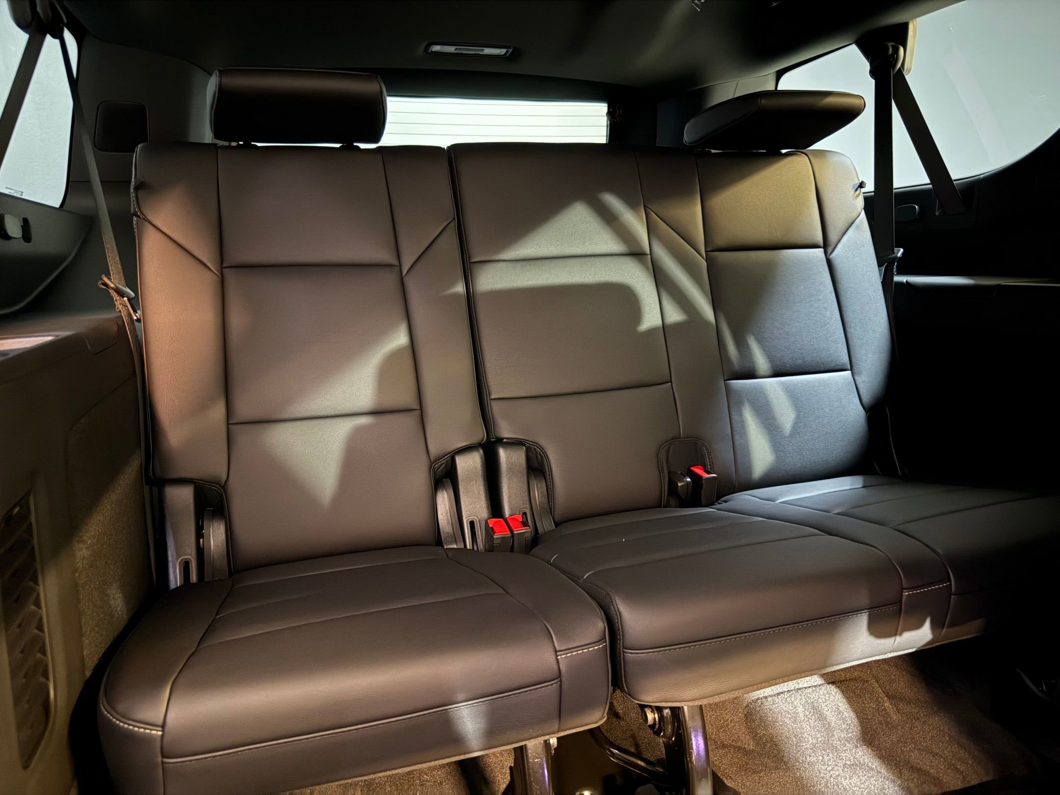 2025 Cadillac Escalade ESV Luxury photo 49